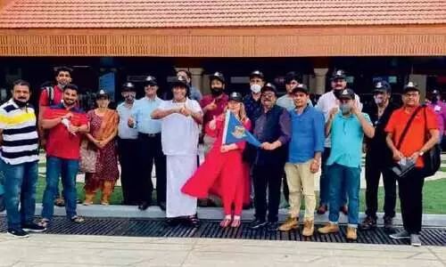 ലേ ലഡാക്ക്​ ടൂറിൽ ഗൈഡായി ബോബി ചെമ്മണൂർ