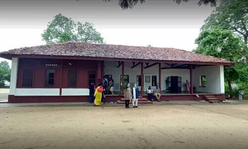 സബർമതി തീരത്തൊരുങ്ങുന്നത്​ ഗാന്ധി തീം പാർക്കോ?