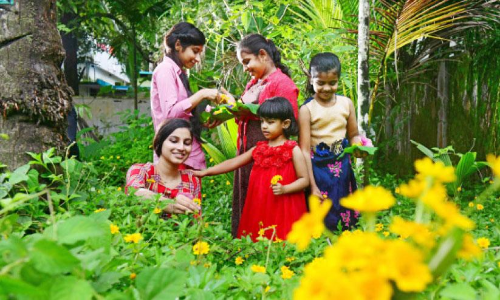 ഇനി ഓണനാളുകൾ; ഇന്ന് അത്തം ഇനി ഓണനാളുകൾ; ഇന്ന് അത്തം