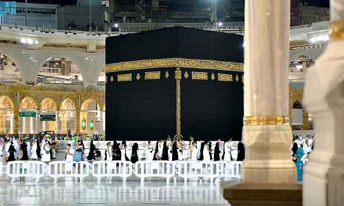 കൂ​ടു​ത​ൽ തീ​ർ​ഥാ​ട​ക​ർ​ക്ക്​ അ​നു​മ​തി: മ​സ്​​ജി​ദു​ൽ ഹ​റാം സ​ജീ​വ​മാ​യി