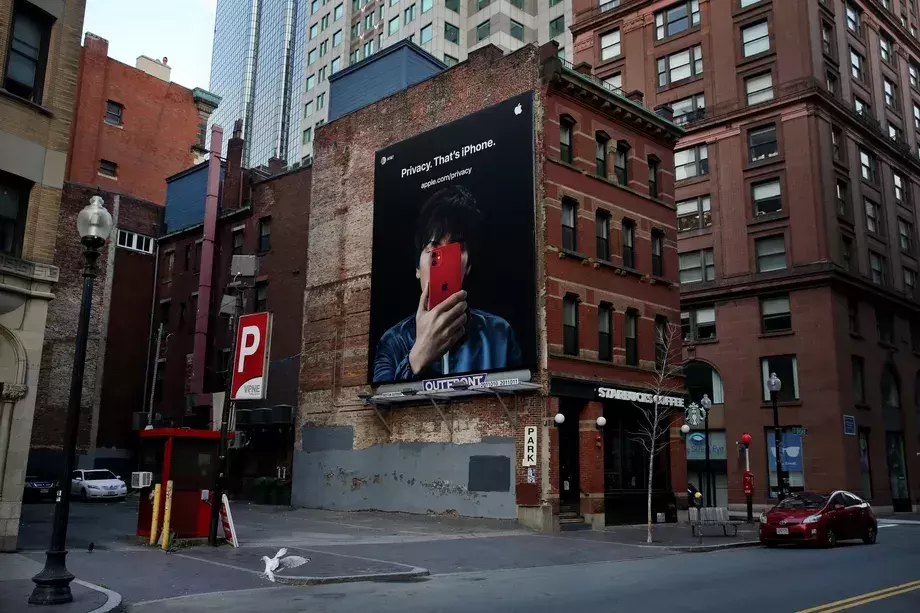 കുട്ടികൾക്കെതിരായ ​ൈലംഗികാതിക്രമം: ഉപയോക്​താക്കളുടെ ഫോൺ പരിശോധിക്കാനുള്ള ആപ്പിളിന്‍റെ നീക്കത്തിനെതിരെ ജീവനക്കാർ