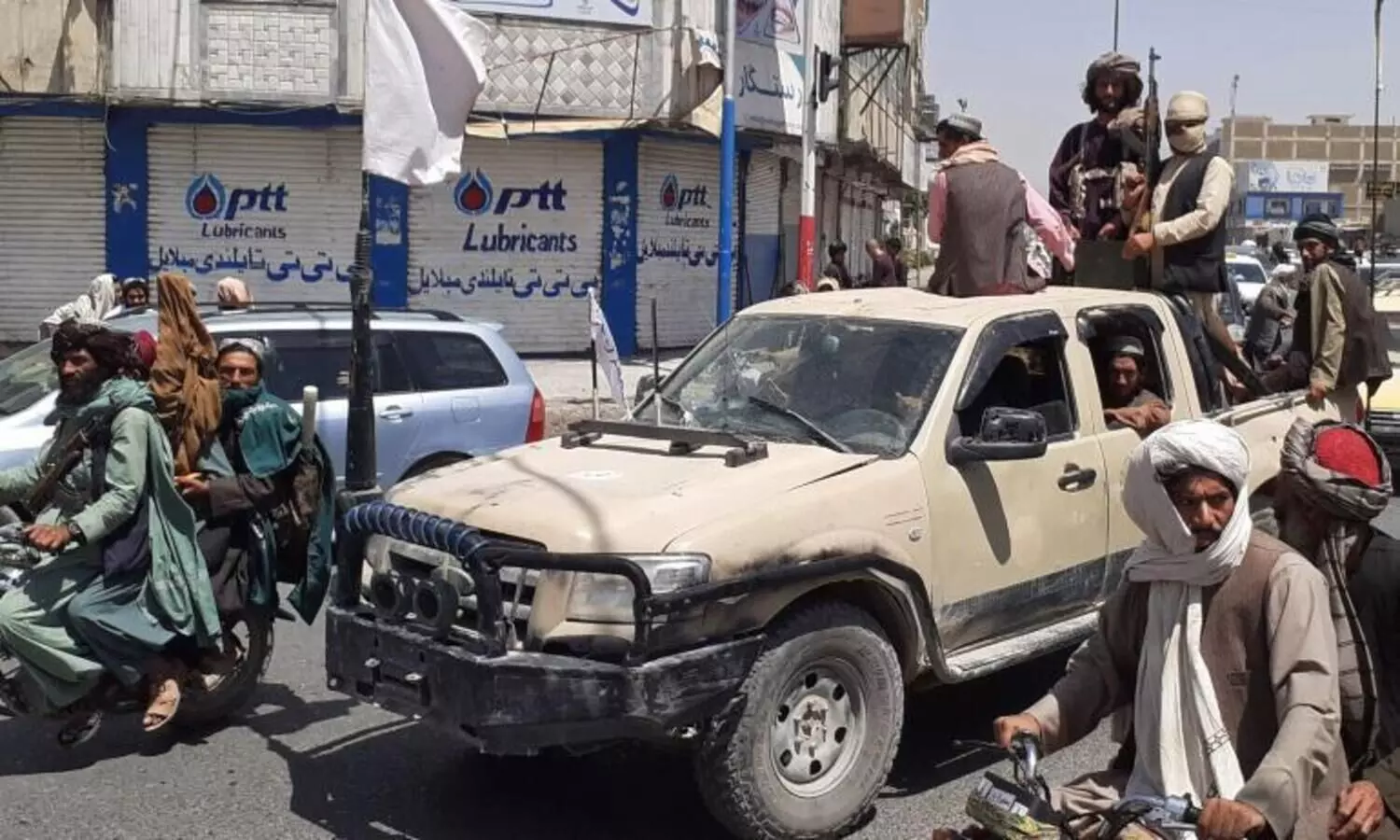 അഫ്​ഗാനിൽ നിന്ന്​ കൂട്ടപ്പലായനം; അതിർത്തികൾ തുറന്നിടാൻ യു.എൻ നിർദേശം