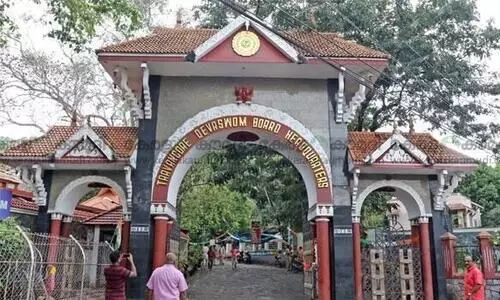 തിരുവിതാംകൂർ ദേവസ്വം ബോർഡ്​ കടുത്ത സാമ്പത്തിക പ്രതിസന്ധിയിൽ; ശമ്പളം നൽകാൻ പോലും പണമില്ലെന്ന്​ റിപ്പോർട്ട്​