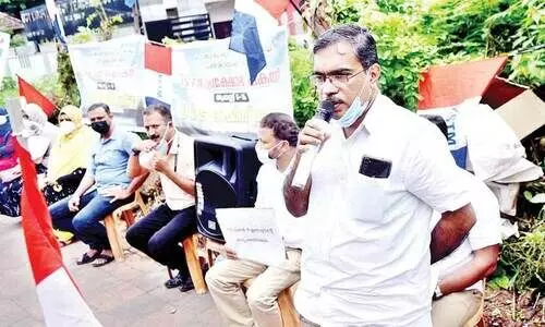 ഡി.ഡി.ഇ ഓഫിസ്​ ധർണ