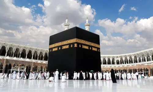 വി​ദേ​ശ​ത്തു​നി​ന്നു​ള്ള ആ​ദ്യ ഉം​റ സം​ഘം ഇ​ന്ന്​ പൂ​ണ്യ​ഭൂ​മി​യി​ലെ​ത്തും