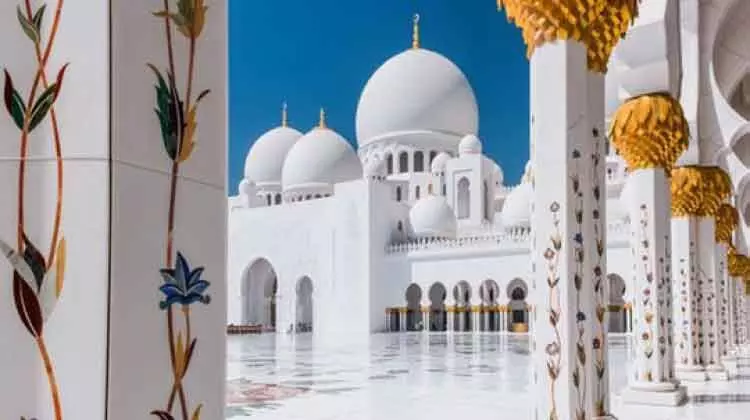 ശൈഖ് സായിദ് മോസ്‌ക് സെൻറർ ഹിജറ കലണ്ടർ പ്രസിദ്ധീകരിച്ചു