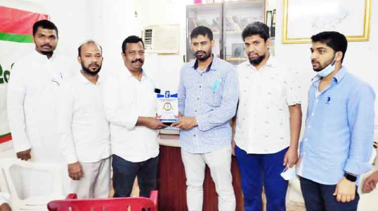 മുഹമ്മദ് ഉണ്ണിയമ്പാട്ടിന് ഫ്രറ്റേണിറ്റി ഫോറം യാത്രയയപ്പ് മുഹമ്മദ് ഉണ്ണിയമ്പാട്ടിന് ഫ്രറ്റേണിറ്റി ഫോറം യാത്രയയപ്പ്