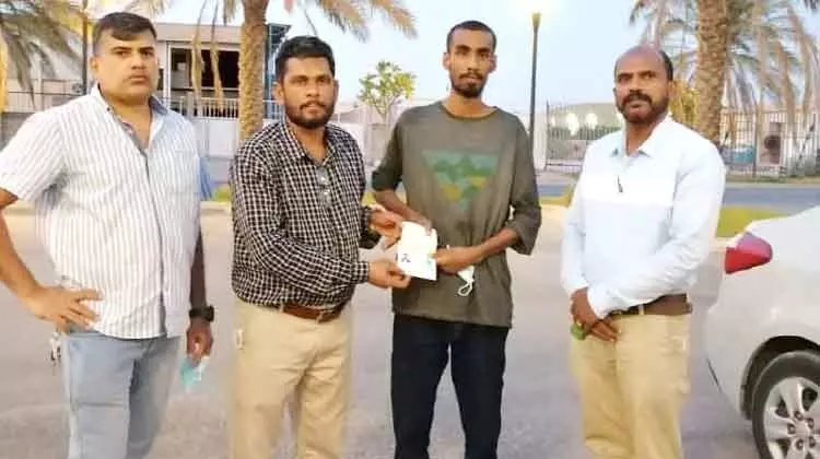 ഏജൻറ് കബളിപ്പിച്ച് ദുരിതത്തിലായ മലയാളി നാടണഞ്ഞു ഏജൻറ് കബളിപ്പിച്ച് ദുരിതത്തിലായ മലയാളി നാടണഞ്ഞു