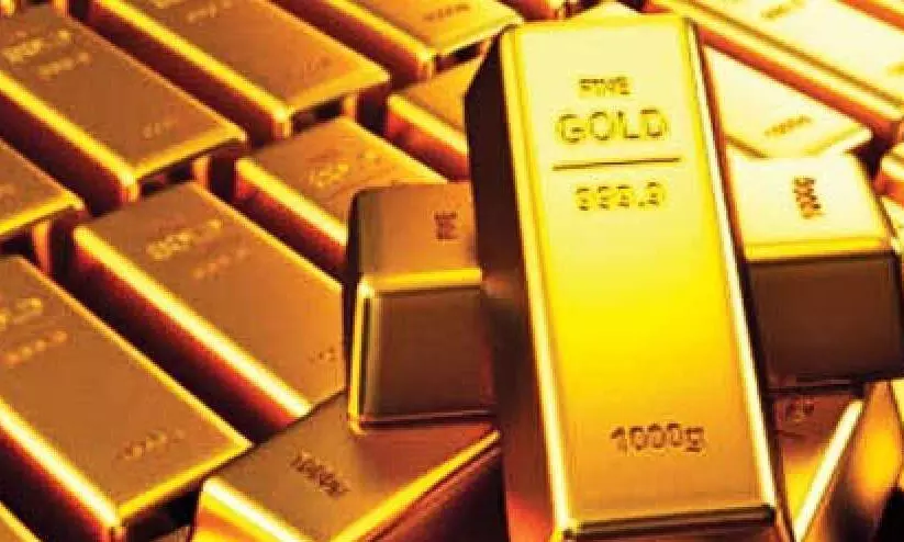 കോഴിക്കോട്​ വിമാനത്താവളം വഴി കടത്താൻ ശ്രമിച്ച 1.22 കോടിയുടെ സ്വർണം പിടികൂടി