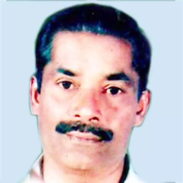 വേ​ണു​ഗോ​പാ​ല​ൻ നാ​യ​ർ