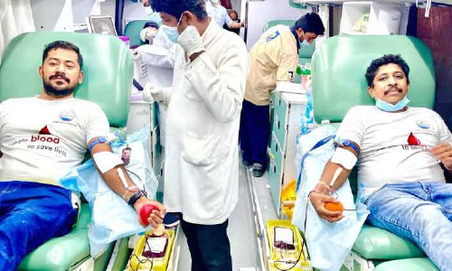 പ്രവാഹം ദുബൈ ആൻഡ്​ ഷാർജ സോൺ രക്തദാന ക്യാമ്പ്​