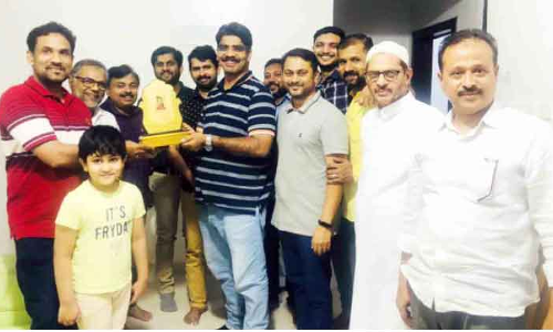 ത​നി​മ സാം​സ്കാ​രി​ക​വേ​ദി യാ​ത്ര​യ​യ​പ്പ് ന​ൽ​കി