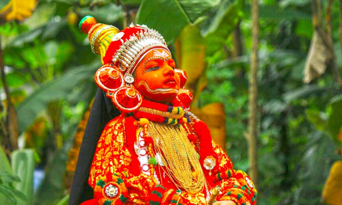 നാടുകാണാനില്ല ഇക്കുറിയും ഓണത്താർ