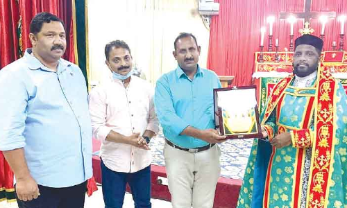 സുനിൽ തോമസ്​ പാറാനിക്കലിന്​ യാത്രയയപ്പ്​