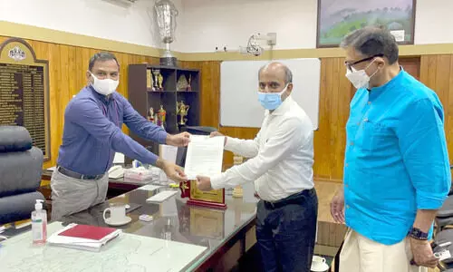 പ്രവാസി പ്രശ്​നങ്ങൾ: ഡോം ഖത്തർ മലപ്പുറം കലക്​ടർക്ക്​ നിവേദനം നൽകി