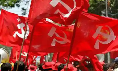 കേരള സമൂഹത്തിന്​ വലതുപക്ഷ വ്യതിയാനം സംഭവിച്ചു: സി.പി.എം കേന്ദ്ര കമ്മിറ്റി