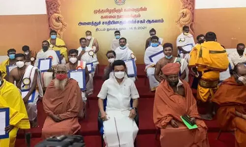 തമിഴ്​നാട്ടിൽ എല്ലാ ജാതിക്കാർക്കും പൂജാരിയാകാം; 58 പേർക്ക്​ നിയമനം