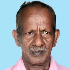 സ്വാ​ത​ന്ത്ര്യ ദി​നാ​ഘോ​ഷ​ത്തി​ൽ പ​​ങ്കെ​ടു​ക്കു​ന്ന​തി​നി​ടെ ഹൃ​ദ​യാ​ഘാ​ത​ത്തെ തു​ട​ർ​ന്ന് മ​രി​ച്ചു