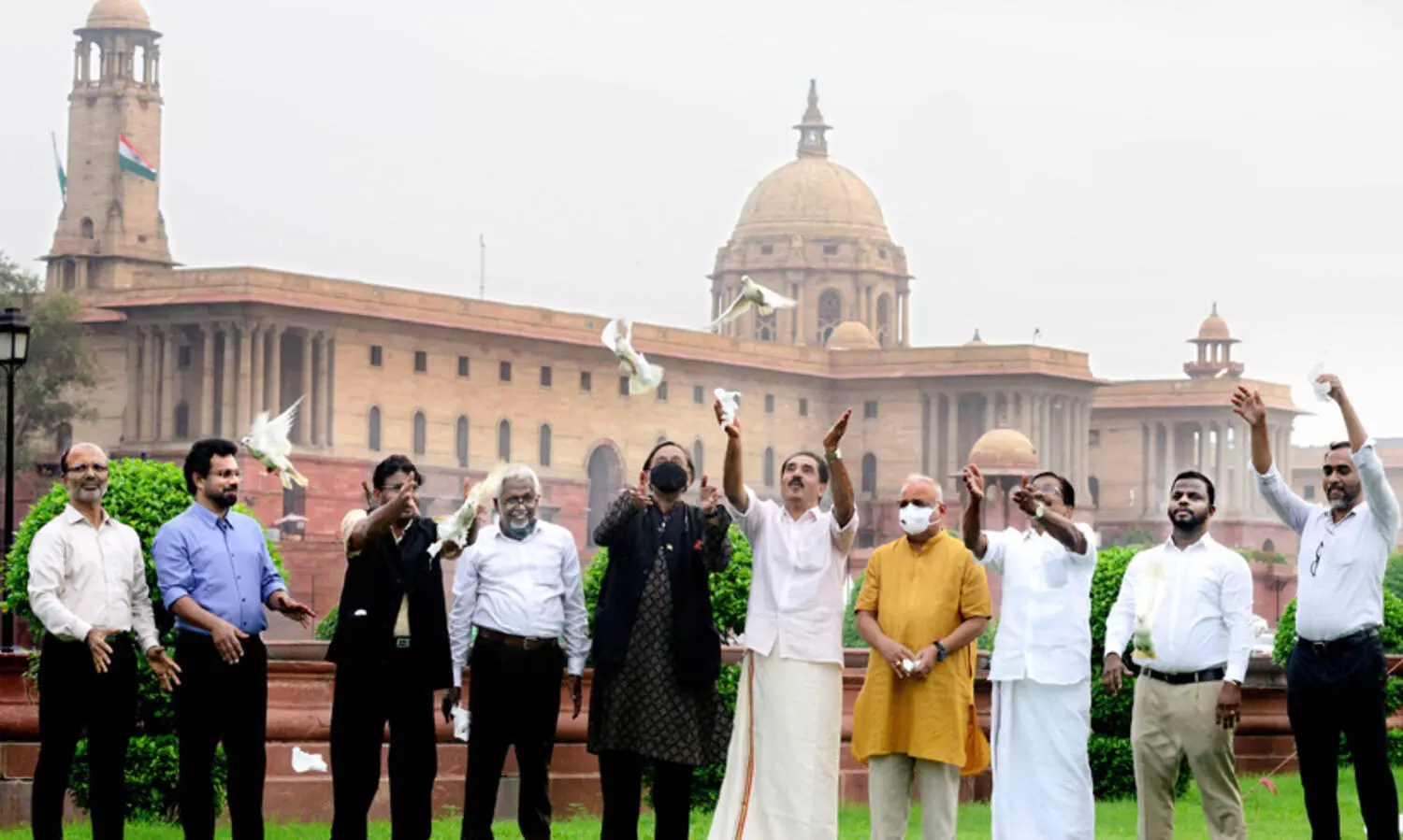 WE INDIA-അമൃതം ആസാദി madhyamam