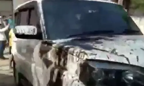 രാകേഷ്​ ടികായത്തിന്‍റെ ഗ്രാമത്തിൽ എം.എൽ.എയുടെ കാറിന്​ നേരെ ആക്രമണം; പിന്നിൽ കർഷക സമരക്കാരെന്ന്​ ബി.ജെ.പി