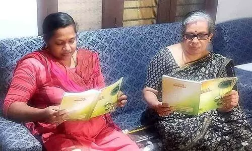 പത്താം തരം തുല്യത പരീക്ഷക്ക്​ അമ്മായി അമ്മയും മരുമകളും