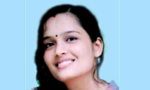 യു​വ​തി ഭ​ർ​തൃ​വീ​ട്ടി​ൽ തൂ​ങ്ങി മ​രി​ച്ച നി​ല​യി​ൽ