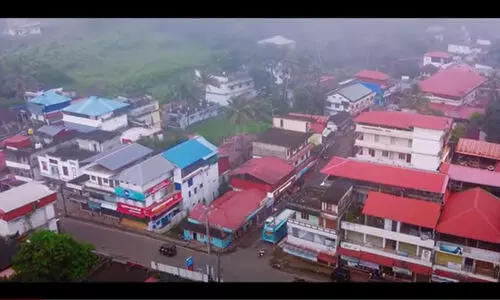 നാട്ടുകാരായ കൂട്ടുകാരുടെ കലാവിരുന്നുകൾ ഒന്നിച്ചു : കോട്ടയം ജില്ലയിലെ ആനിക്കാട് യൂട്യുബിലും തരംഗമാകുന്നു