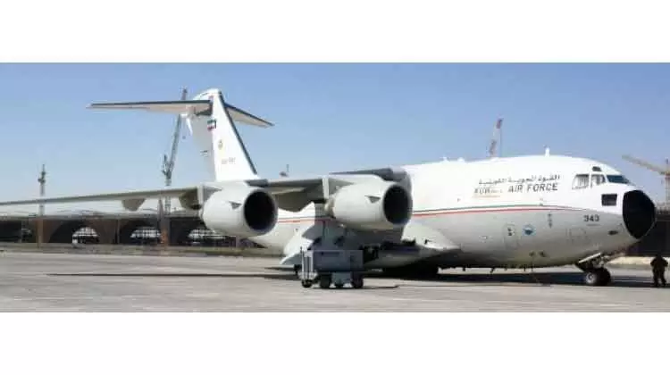 കുവൈത്ത് തുനീഷ്യയിലേക്ക് 20 ടൺ ഒാക്സിജൻ അയച്ചു കുവൈത്ത് തുനീഷ്യയിലേക്ക് 20 ടൺ ഒാക്സിജൻ അയച്ചു