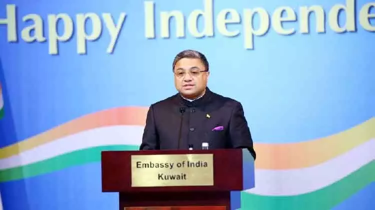 കോവിഡ് മരണം: 65 ഇന്ത്യക്കാരുടെ ആശ്രിതർക്ക് ഒരു ലക്ഷം രൂപ നൽകി കോവിഡ് മരണം: 65 ഇന്ത്യക്കാരുടെ ആശ്രിതർക്ക് ഒരു ലക്ഷം രൂപ നൽകി