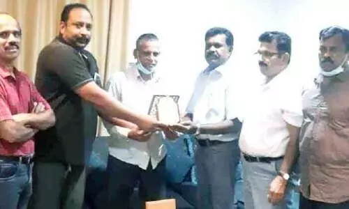 അബൂബക്കറിന് നവയുഗം യാത്രയയപ്പ് നൽകി