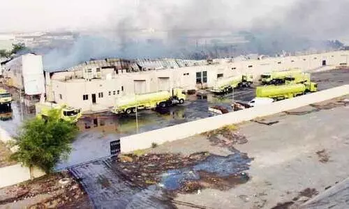 സുഹാറിൽ തീപിടിത്തം; വിദേശി മരിച്ചു