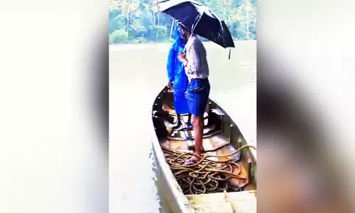 ക​ല്ലാ​ര്‍കു​ട്ടി അണക്കെട്ട് ഒറ്റപ്പെടുത്തിയ നായ്ക്കുന്നി​െൻറ യാത്ര സാഹസികം