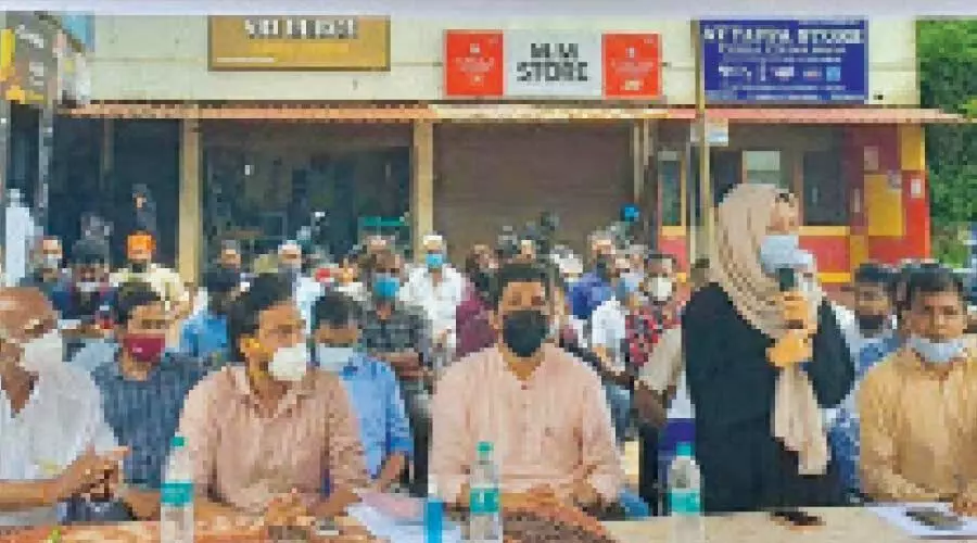 ചിട്ടി തട്ടിപ്പ്: സത്യഗ്രഹവുമായി വ്യാപാരികൾ