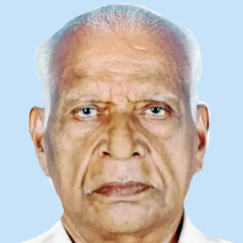 അ​ഡ്വ. സു​കു​മാ​ര​ൻ