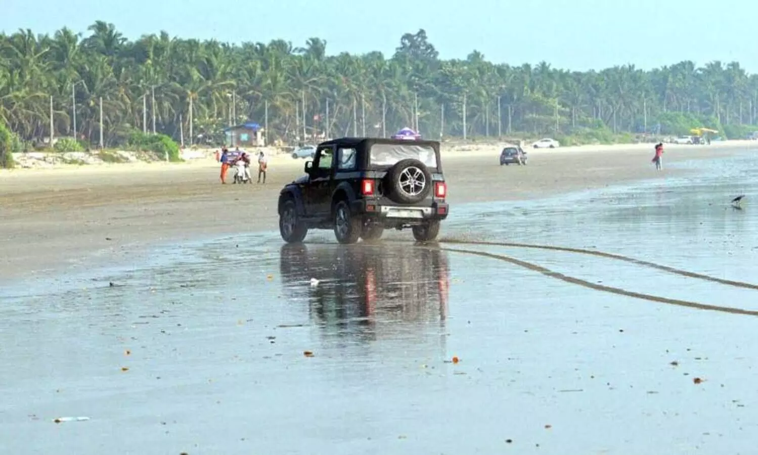 മു​ഴ​പ്പി​ല​ങ്ങാ​ട്​ ഡ്രൈ​വ്​ ഇ​ൻ ബീ​ച്ചി​ൽ ലോ​കോ​ത്ത​ര റി​സോ​ര്‍ട്ട് നി​ര്‍മിക്കും