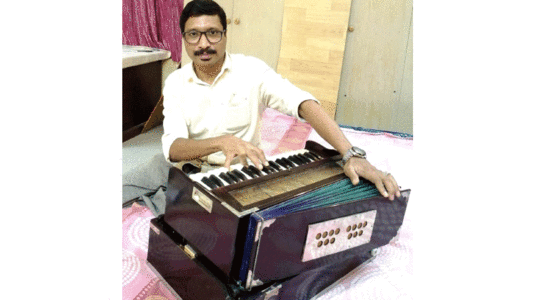 ക​ലാ​കാ​ര​ൻ ഷാ​ജ​ൽ അ​ടി​വാ​രം പ്ര​വാ​സ​ത്തി​ന്​ വി​രാ​മ​മി​ടു​ന്നു