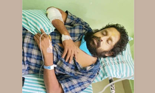 വാർത്ത നൽകിയതിന് മാ​ധ്യ​മ​പ്ര​വ​ർ​ത്ത​ക​​നെ വ​ടി​വാ​ൾ കൊ​ണ്ട് വെ​ട്ടി