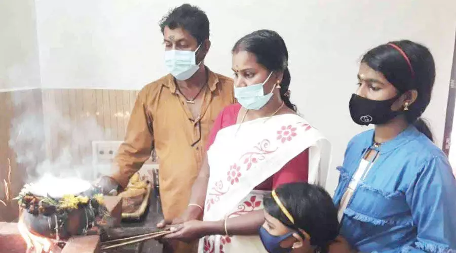 വാക്കുപാലിച്ച് സ്ഥാനാര്‍ഥി; സതീശനും കുടുംബവും ഇനി അടച്ചുറപ്പുള്ള വീട്ടിൽ