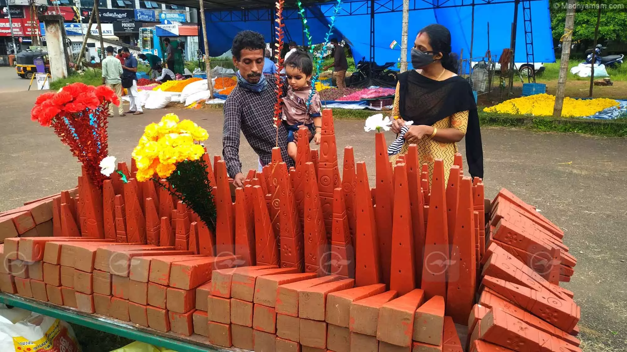 കരുതലോണം പൊന്നോണം