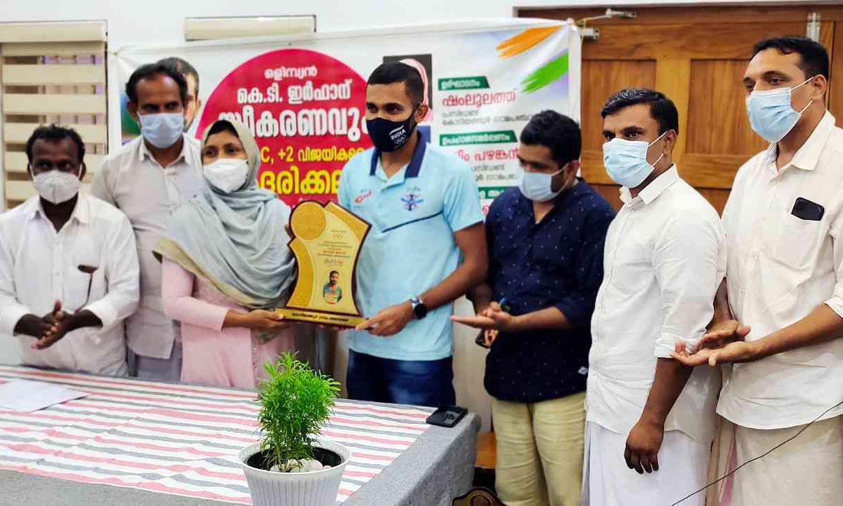 കെ.ടി. ഇര്ഫാന് സ്വീകരണം കെ.ടി. ഇര്ഫാന് സ്വീകരണം