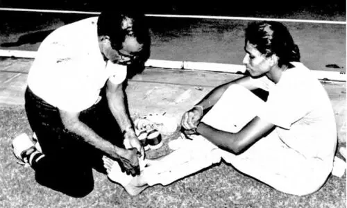 ഒ.​എം. ന​മ്പ്യാ​ർ: അ​നു​പ​മം,  ഇൗ ​ഗു​രു​ശി​ഷ്യ ബ​ന്ധം