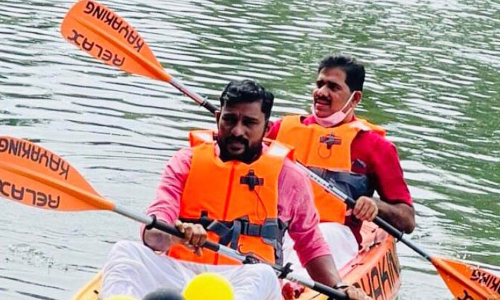 നീലേശ്വരം പുഴയിൽ ജല സാഹസിക കയാക്കിങ് ആരംഭിച്ചു