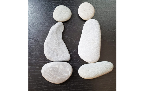 കണ്ടുമുട്ടാത്ത രണ്ടുപേർ