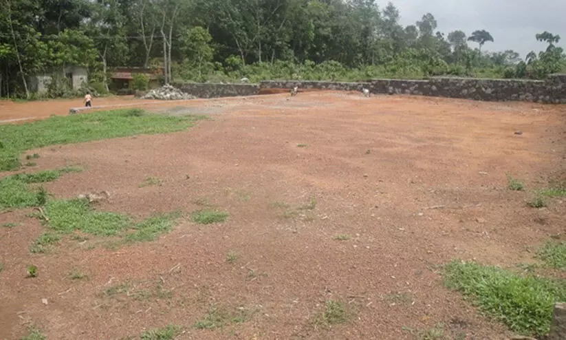 ഭൂമിയുടെ ഉടമാവകാശം തിരികെ ലഭിക്കാതെ ഇരുളം അങ്ങാടിശേരിയില്‍ 31 കുടുംബങ്ങള്‍