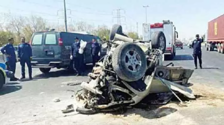 കി​ങ്​ ഫ​ഹ​ദ്​ റോ​ഡി​ൽ വാ​ഹ​നാ​പ​ക​ടം: ര​ണ്ടു​മ​ര​ണം