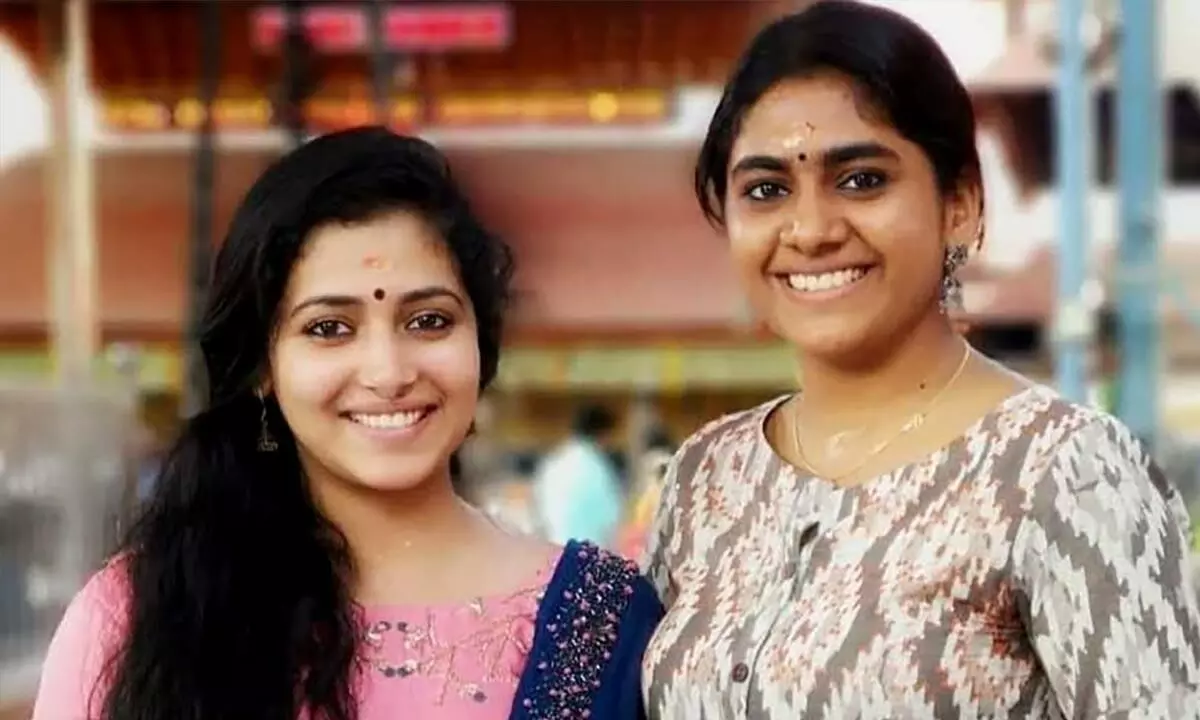 നിമിഷ എന്‍റെ സഹോദരിയെ പോലെ- സൗഹൃദം തുറന്നുപറഞ്ഞ്​ അനു സിത്താര