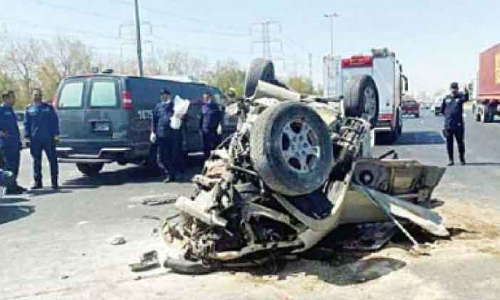 കി​ങ്​ ഫ​ഹ​ദ്​ റോ​ഡി​ൽ വാ​ഹ​നാ​പ​ക​ടം: ര​ണ്ടു​മ​ര​ണം