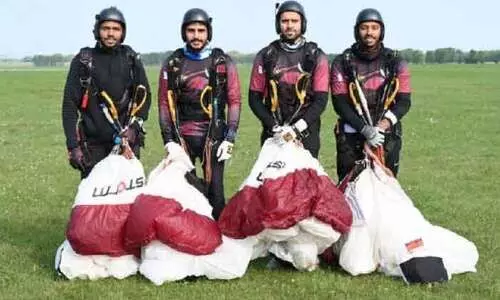 ലോക പാരച്യൂട്ടിങ്​ ചാമ്പ്യൻഷിപ്​: സ്വർണത്തിളക്കത്തിൽ ഖത്തർ