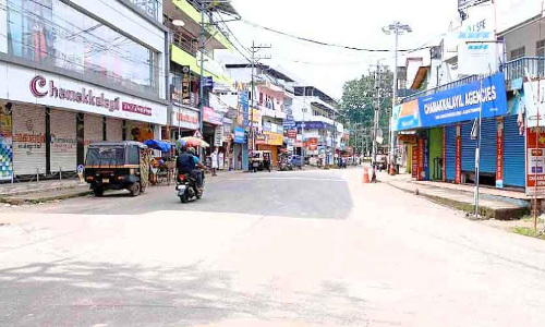 കോവിഡ് കണക്കിലെ പിഴവ്; വ്യാപാരികളും ഉപഭോക്താക്കളും ദുരിതത്തിലായി