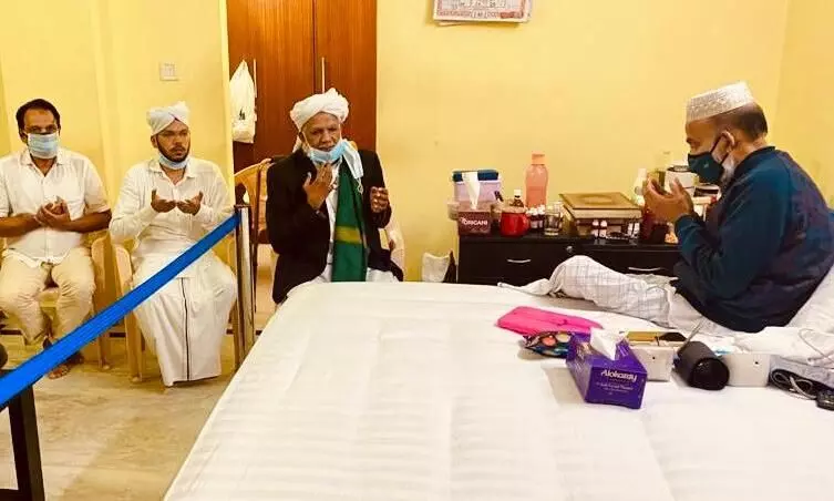 സമസ്ത ജനറൽ സെക്രട്ടറി പ്രഫ. കെ. ആലികുട്ടി മുസ്ലിയാർ മഅ്ദനിയെ സന്ദർശിച്ചു സമസ്ത ജനറൽ സെക്രട്ടറി പ്രഫ. കെ. ആലികുട്ടി മുസ്ലിയാർ മഅ്ദനിയെ സന്ദർശിച്ചു